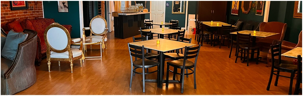Full View of Vino Noir Wine & Tapas Bar
